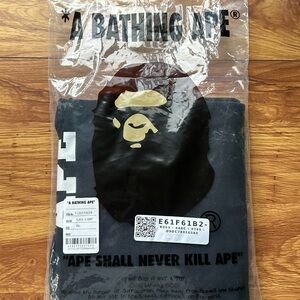 BAPE honeycomb Tshirt XXL: NWT